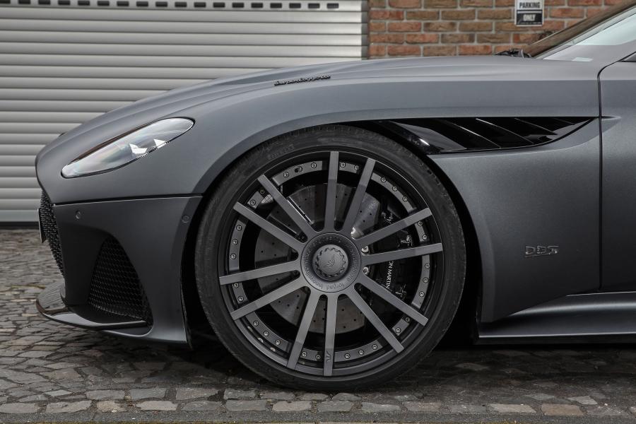 Колеса Aston Martin DBS Superleggera by Wheelsandmore 2019 года  (фото 2 из 10)